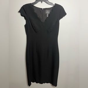 Adrianna Papell black dress size 2!